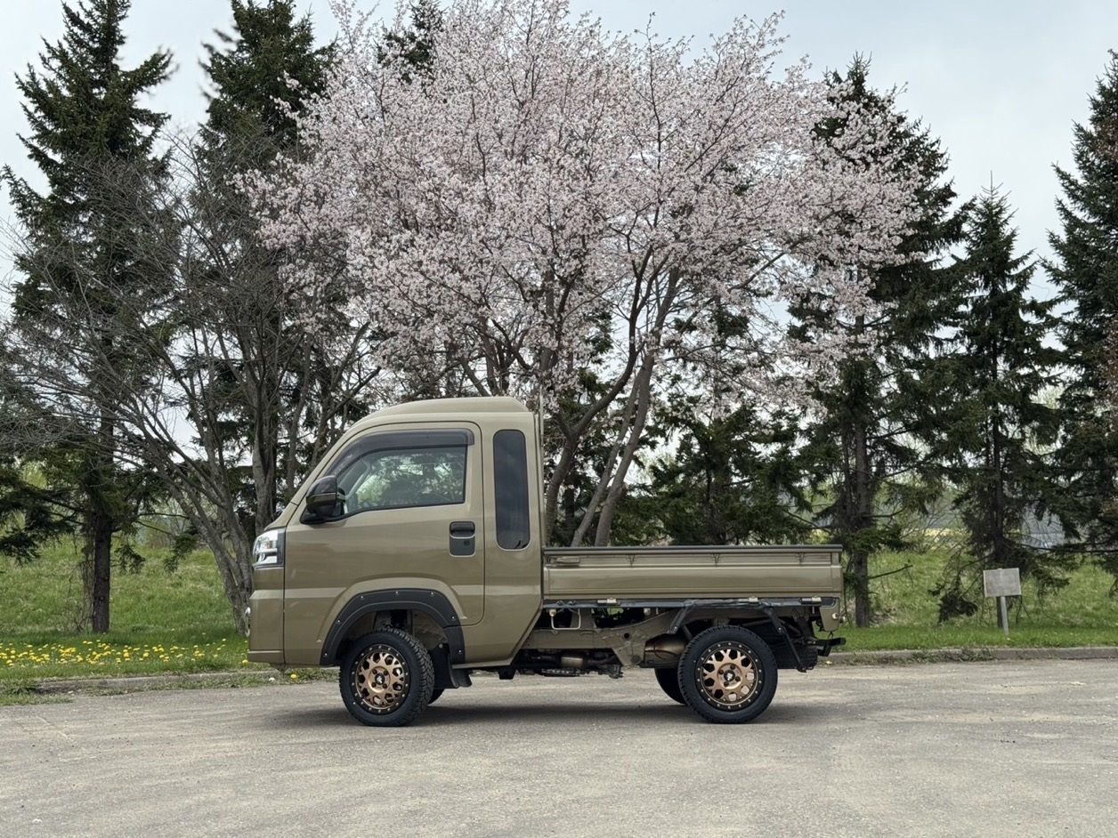 ハイゼット　ジャンボ　リフトアップ　2025年5月パドックニュース2